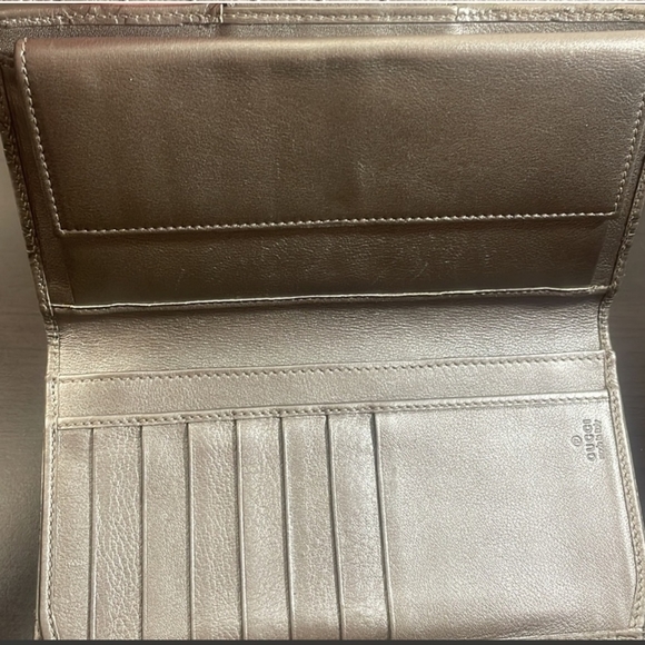 🔥LIKE NEW GUCCI GUCCISSIMA LEATHER LOGO CONTINENTAL WALLET - Picture 11 of 13